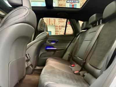 Mercedes GLA 200 (2025) - Photo 6