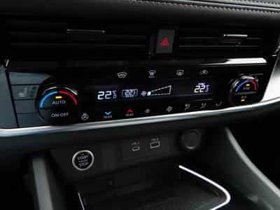 Nissan X-Trail 1.5 VC-T MHEV 163 AUTO N-Connecta (2026) - Photo 13