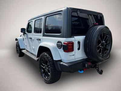 Jeep Wrangler (2024) - Foto 2