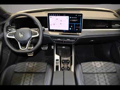VW Passat (2025) - Photo 4