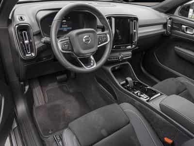 Volvo XC40 (2024) - Foto 7