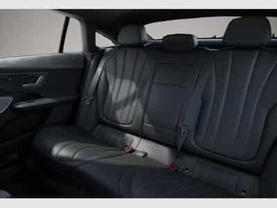 Mercedes EQ (2025) - Photo 7