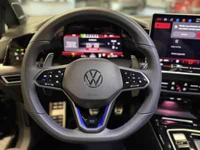 VW Golf (2025) - Photo 14