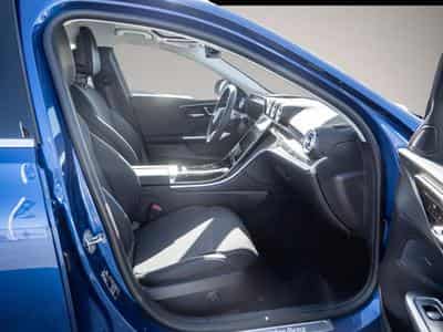 Mercedes C 200 (2024) - Foto 2
