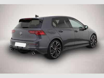 VW Golf (2023) - Foto 2