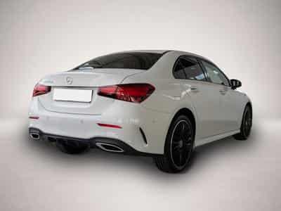 Mercedes 250 (2025) - Foto 3