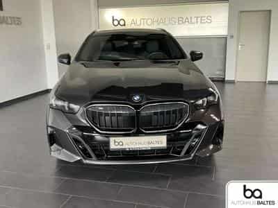 BMW 540 (2025) - Photo 2