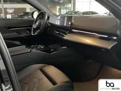 BMW 540 (2025) - Photo 6