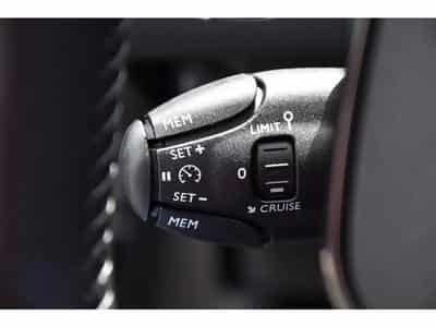 Peugeot 2008 (2025) - Photo 14