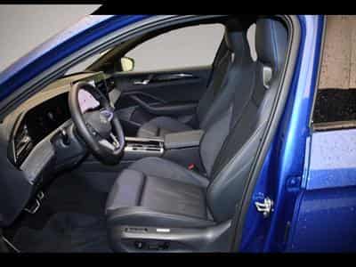 VW Passat (2025) - Photo 3
