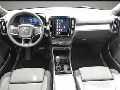 Volvo XC40 (2025) - Foto 8