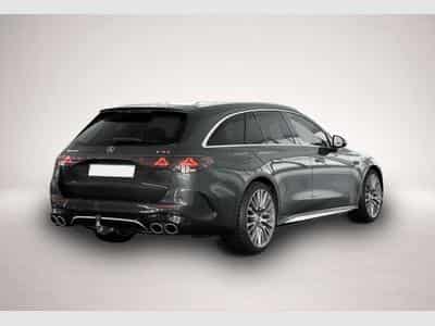 Mercedes C 63 AMG (2025) - Photo 3