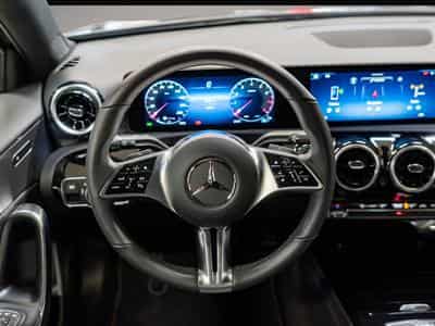 Mercedes 180 (2025) - Foto 6
