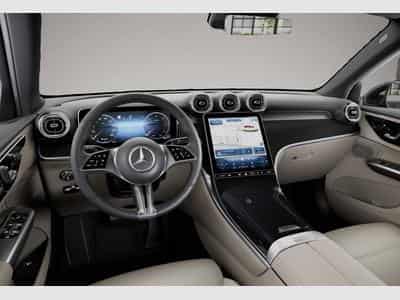 Mercedes GLA 200 (2025) - Photo 2
