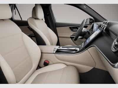 Mercedes GLA 200 (2025) - Photo 6