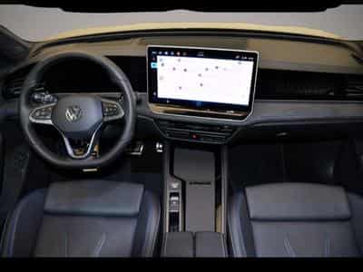 VW Passat (2025) - Foto 4