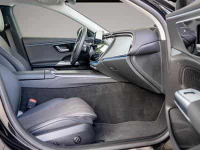 Mercedes 300 (2025) - Foto 2