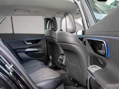 Mercedes 300 (2025) - Foto 4