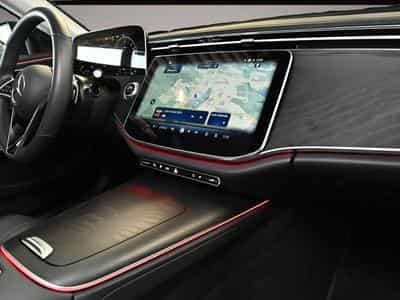 Mercedes 300 (2024) - Foto 5