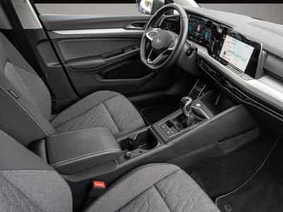 VW Golf (2024) - Foto 6