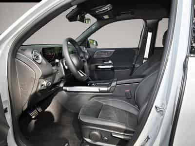 Mercedes GLA 200 (2025) - Photo 6