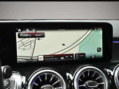 Mercedes GLA 200 (2025) - Photo 7