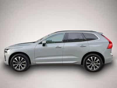 Volvo XC60 (2024) - Photo 2