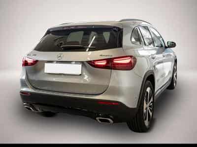 Mercedes GLA 200 (2025) - Photo 3