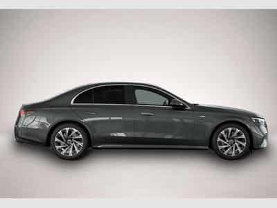 Mercedes 300 (2025) - Foto 5