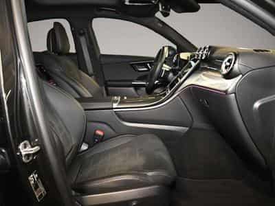 Mercedes GLA 200 (2025) - Photo 2