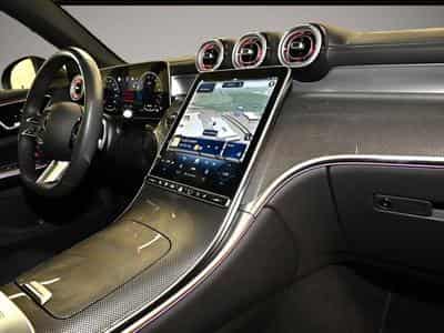 Mercedes GLA 200 (2025) - Photo 5