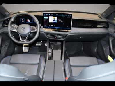 VW Passat (2025) - Foto 4