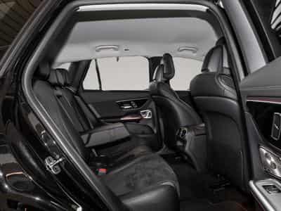 Mercedes GLA 200 (2025) - Photo 4