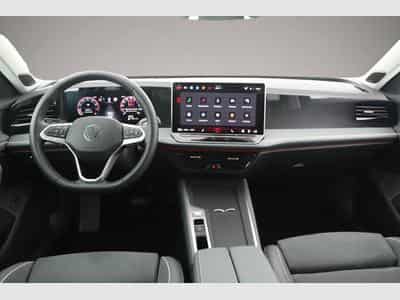 VW Passat (2025) - Foto 7
