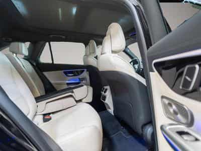 Mercedes GLA 200 (2025) - Photo 4