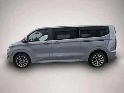 Ford Tourneo (2025) - Foto 4