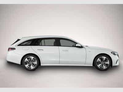 Mercedes 300 (2025) - Foto 5