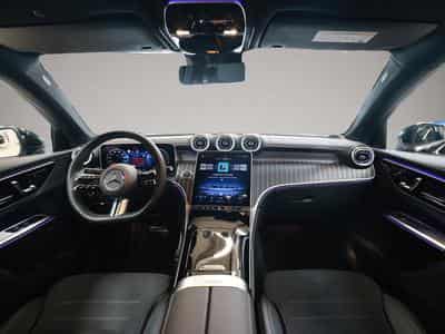 Mercedes GLA 200 (2025) - Photo 5