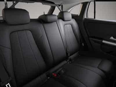 Mercedes GLA 200 (2024) - Photo 7