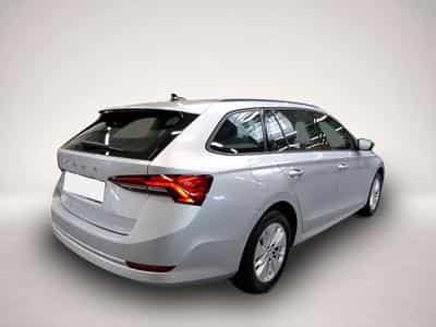 Skoda Octavia (2023) - Foto 5
