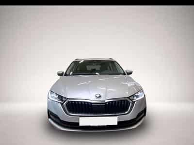 Skoda Octavia (2023) - Foto 8