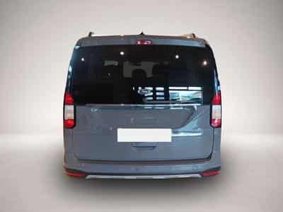 Ford Tourneo (2024) - Foto 4