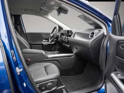 Mercedes 250 (2025) - Foto 2