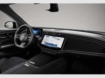 Mercedes 300 (2025) - Foto 4