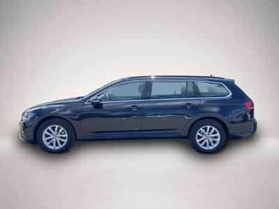 VW Passat (2021) - Foto 2