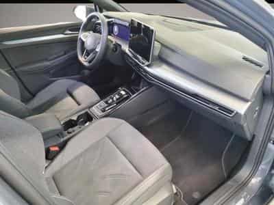 VW Golf (2024) - Foto 3