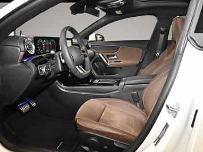 Mercedes GLA 200 (2025) - Photo 6