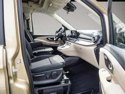 Mercedes 250 (2025) - Foto 2
