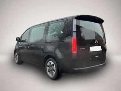 Hyundai Staria (2025) - Foto 4