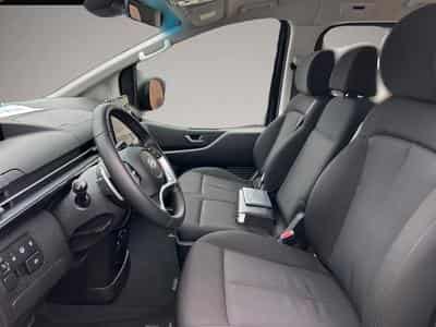 Hyundai Staria (2025) - Foto 5